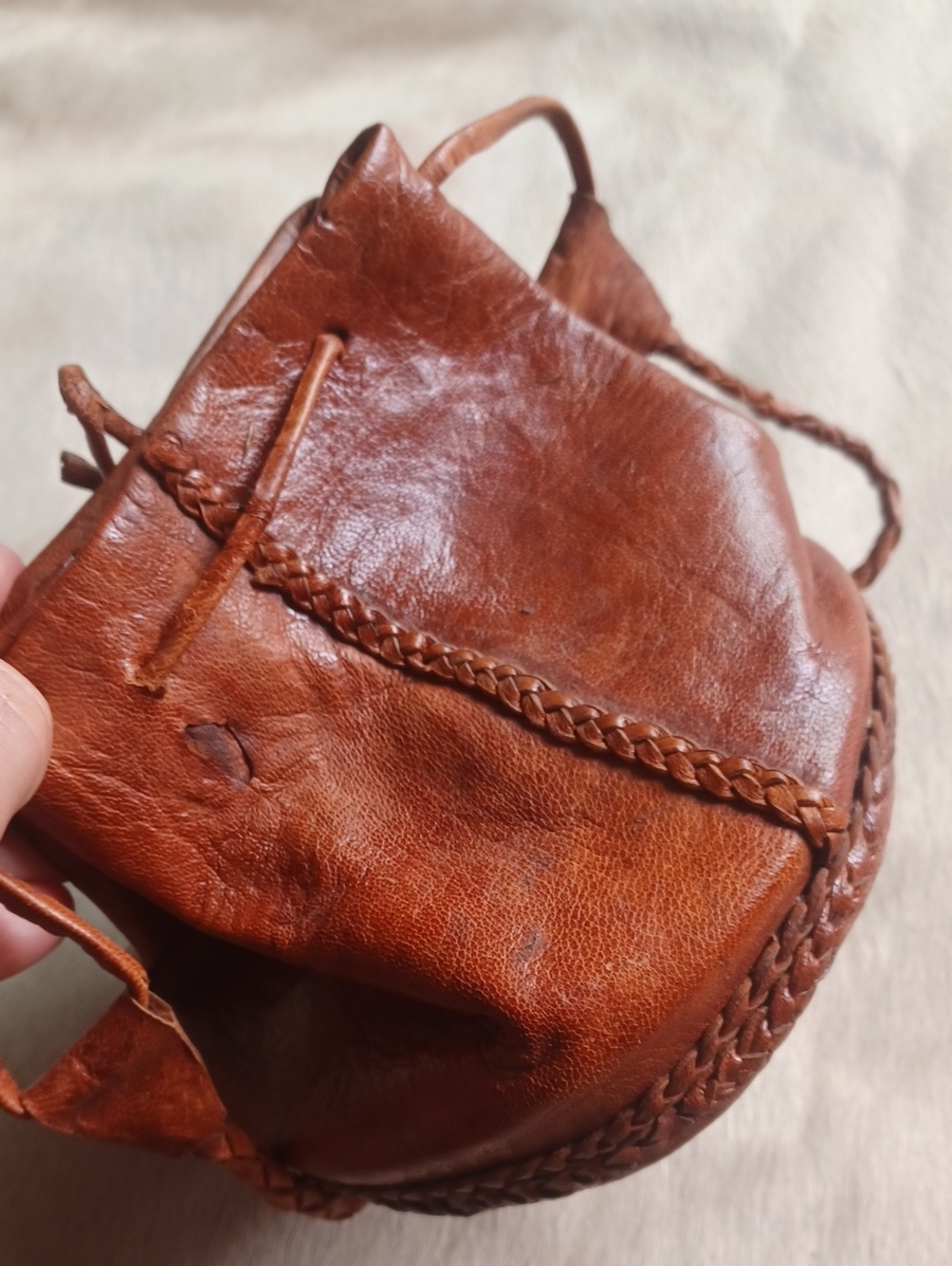 Handmade Leather Pouch - Picture 5 of 15